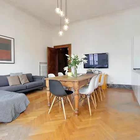 Апартаменты Tagliamento 4 Bedrooms Рим