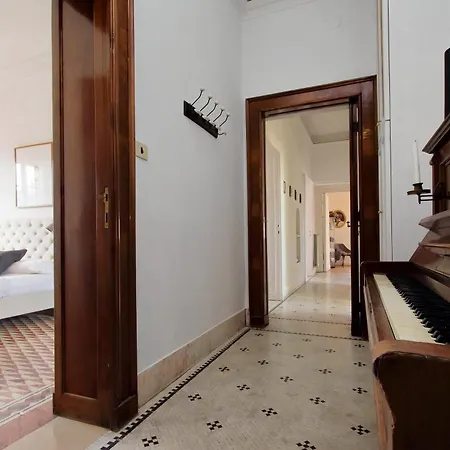 Tagliamento 4 Bedrooms Апартаменты Рим